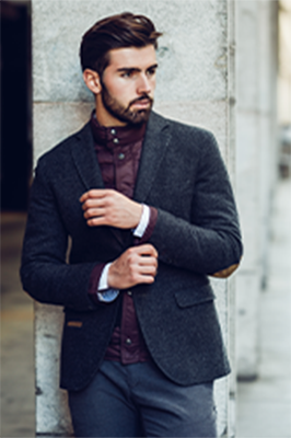 image d'un homme en costume petit format